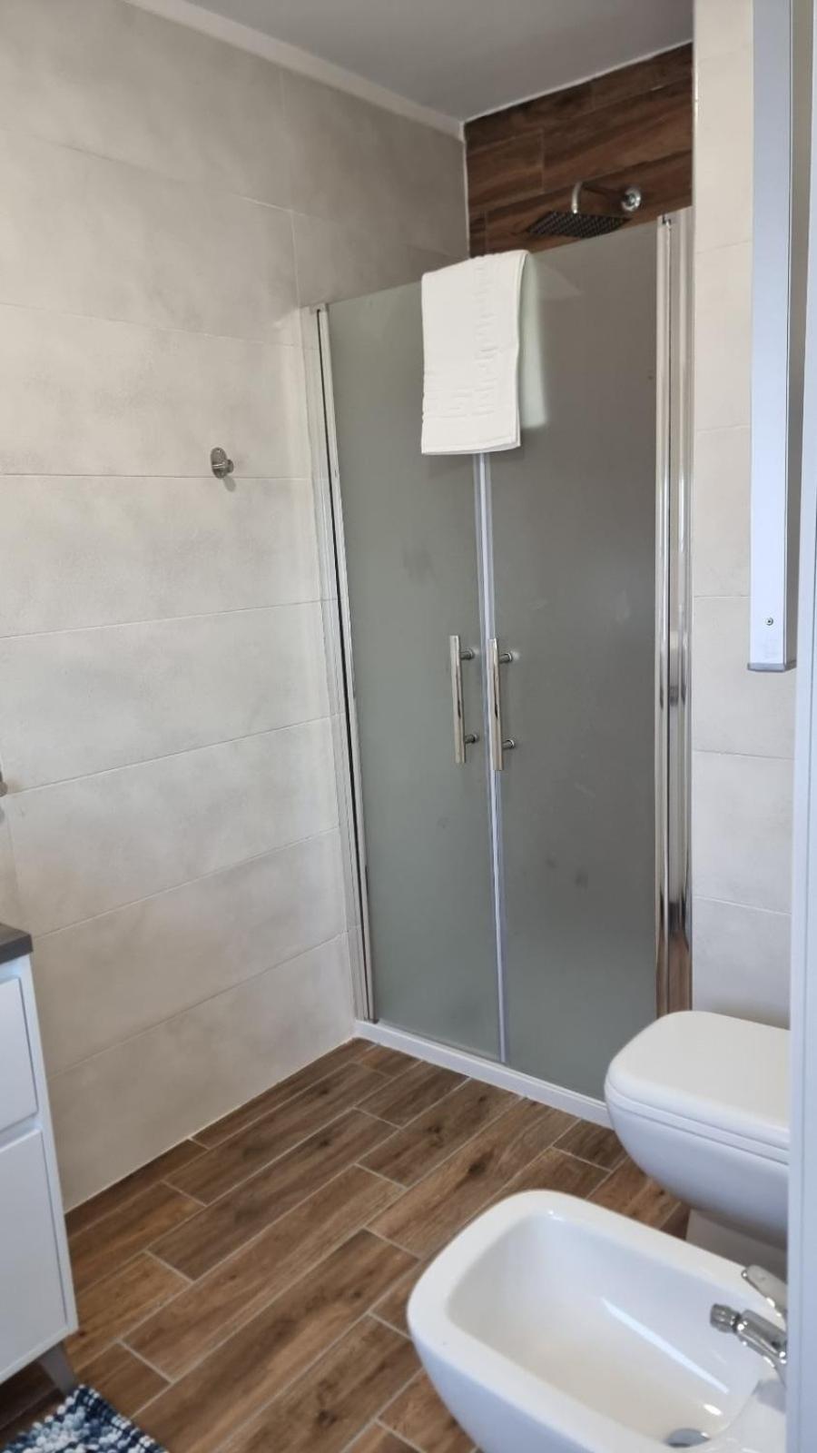 Fly Napoli Bed & Breakfast Bagian luar foto